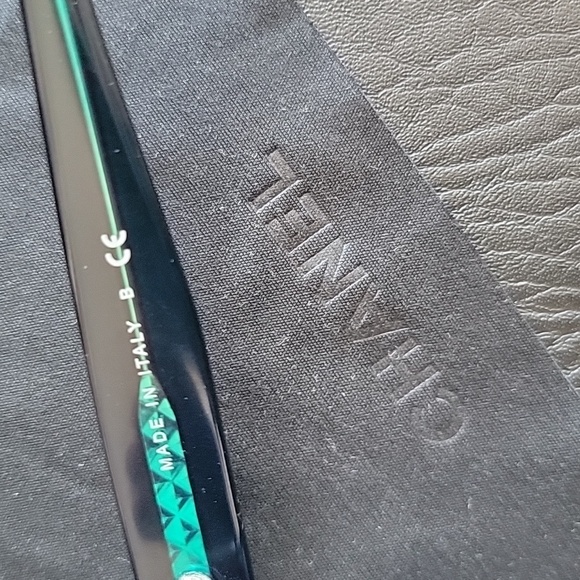 Chanel Sunglasses - Picture 6 of 12